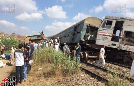 У Єгипті загинуло щонайменше 36 пасажирів внаслідок зіткнення потягів