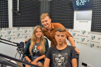 Патріотизм проявляється в тому, щоб не залишити після себе пляшку, коли святкуєш, — учасники «Змагального потягу» Патріотизм проявляється в тому, щоб не залишити після себе пляшку, коли святкуєш, — учасники «Змагального потягу»