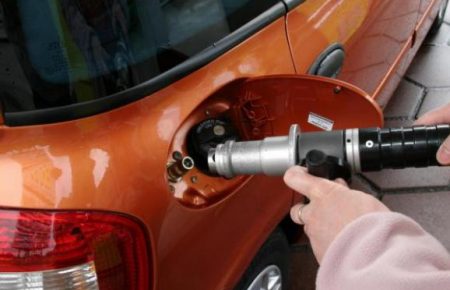 Антимонопольний комітет розслідуватиме зростання ціни на автомобільний газ