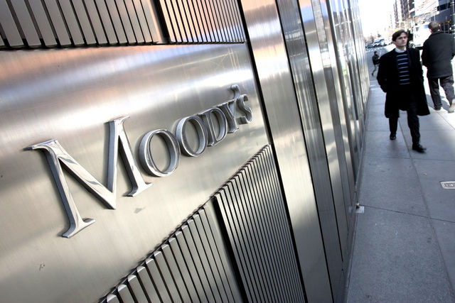 Порошенко рассказал, почему агентство Moody's  повысило кредитный рейтинг Украины