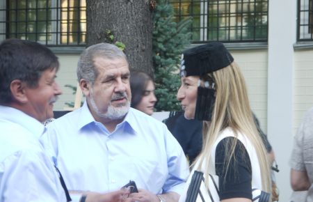 Коли хтось говорить почекати з Кримом — це заклик до знищення кримських татар, — Рефат Чубаров (ФОТО)
