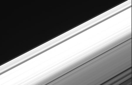 NASA оприлюднило ролик зі знімків кільцевої системи Сатурна