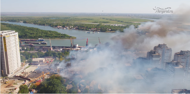 Пожежа в Ростові-на-Дону з висоти (ВІДЕО)