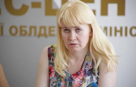 Показывали, что мама звонит, но не давали ответить, — луганчанка о плене в «ЛНР»
