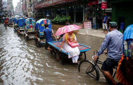 У Південній Азії загинули понад 600 людей через повені