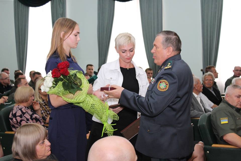 Сім'ї загиблих прикордонників отримали нагороди від президента (ФОТО)