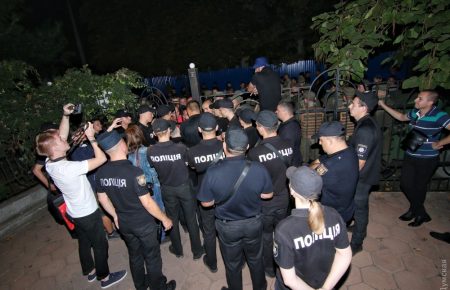 Через сутички під судом у Чорноморську постраждали 35 правоохоронців