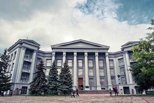 Адміністрація Нацмузею історії України заявляє про загрозу руйнування будівлі