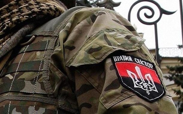 В РФ взяли під варту прес-секретаря «Правого сектору», щоправда заочно В РФ взяли під варту прес-секретаря «Правого сектору», щоправда заочно