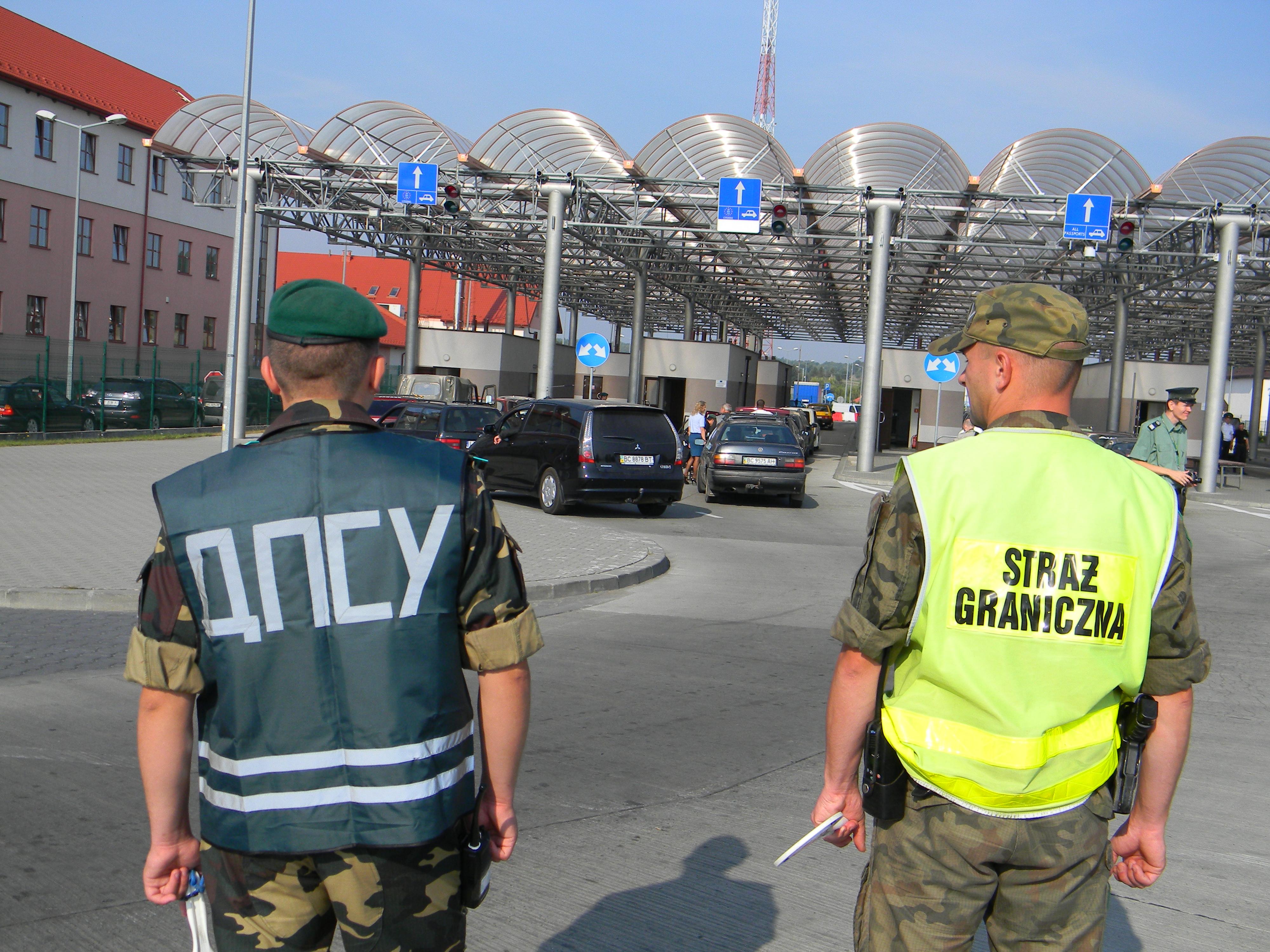 В Польщі висунули умови щодо нових пунктів пропуску на кордоні з Україною