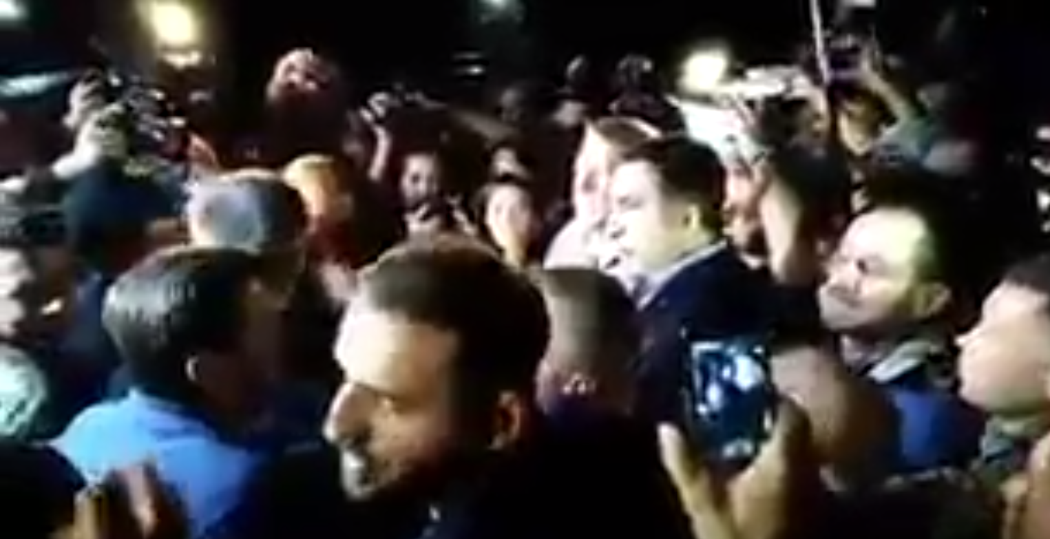 Тимошенко не дали говорити на мітингу, Саакашвілі заспокоював натовп (ВІДЕО)