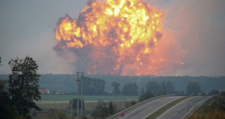 Вибухи в Калинівці найбільш ймовірно є результатом недбалості, - екс-заступник прокурора Вибухи в Калинівці найбільш ймовірно є результатом недбалості, - екс-заступник прокурора