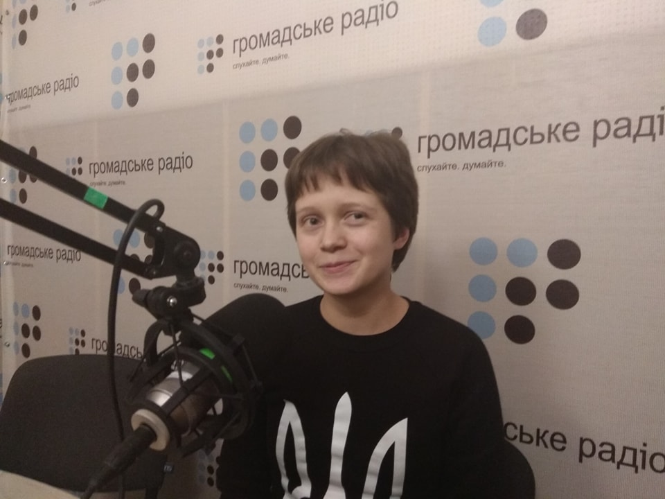 На Донбассе ждут украинские газеты и книги, — журналист-волонтер Домбровская