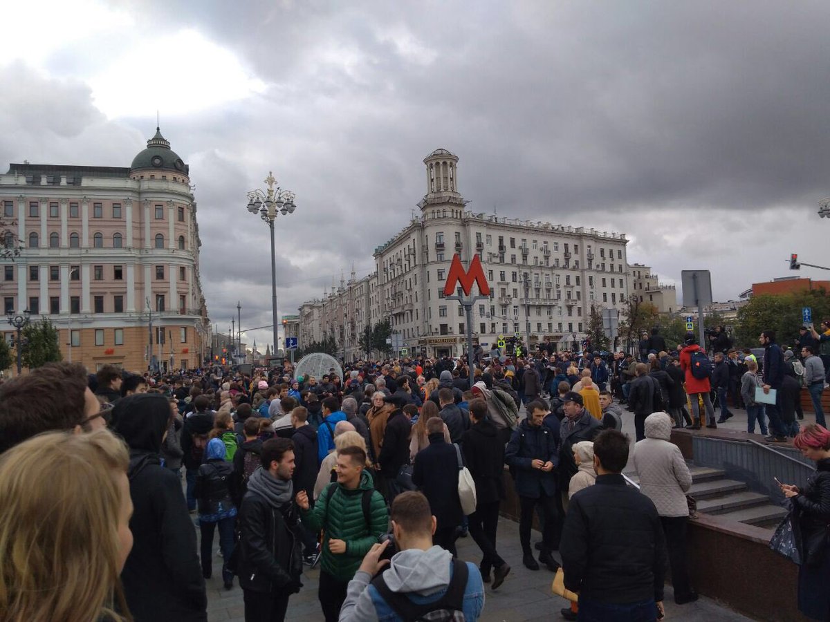 Протести у Росії: поліція затримала 40 прихильників Навального (ФОТО, ВІДЕО)