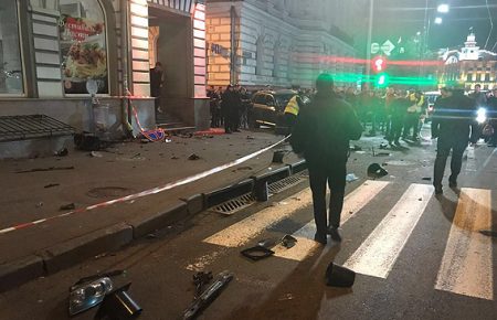 Масштабна аварія в Харкові: 11 постраждалих, серед них є загиблі (ФОТО)