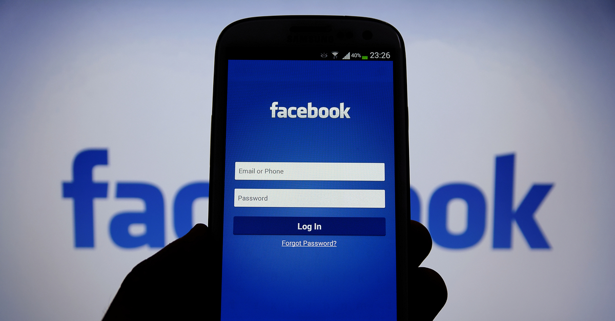 Facebook повністю недоступний: чому виникли перебої у соцмережі