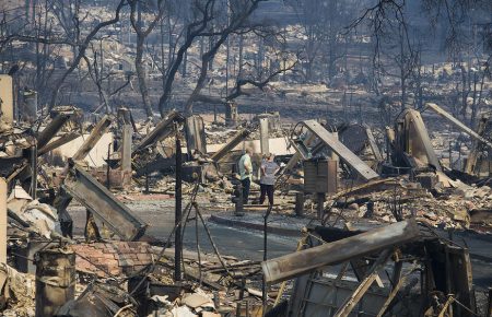 Через лісові пожежі у Каліфорнії загинули 24 людини (ФОТО, ВІДЕО)