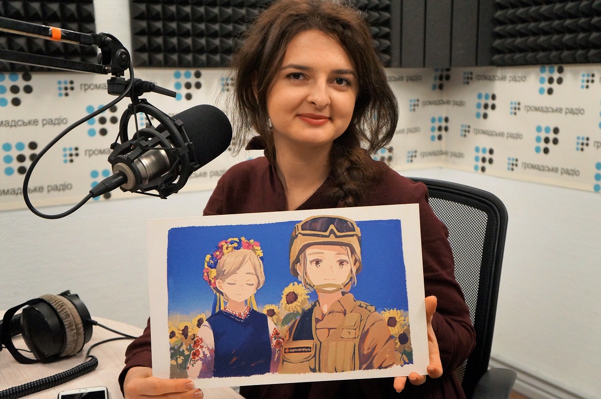 Японська художниця Нацуме, яка малює українських військових в стилі манги, приїхала в Україну