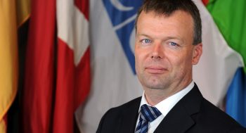 Гуманітаний аспект конфлікту треба донести до тих, хто приймає рішення, - Хуґ Гуманітаний аспект конфлікту треба донести до тих, хто приймає рішення, - Хуґ