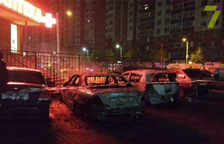 За ніч в Одесі підпалили понад 10 авто, — Форостяк (ФОТО)