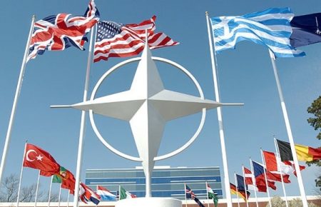 Чому НАТО збільшить кількість військових в Афганістані?