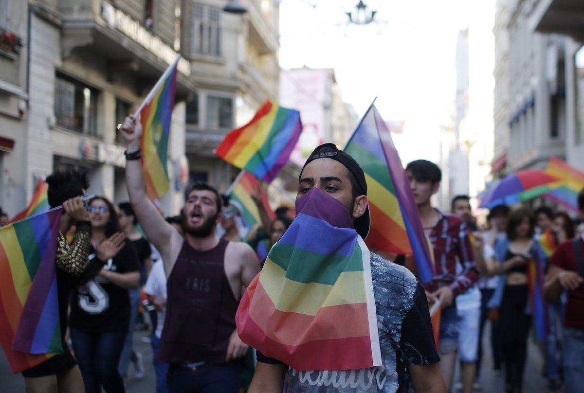 Анкара заборонила ЛГБТ-спільноті проводити культурні заходи