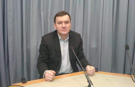 Щоб розслідувати справи оточення Януковича, слідчі НАБУ мають кинути інші справи, — Горбатюк