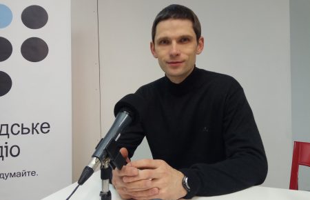 Міський голова Дніпра Філатов відгородився від громадськості — активісти