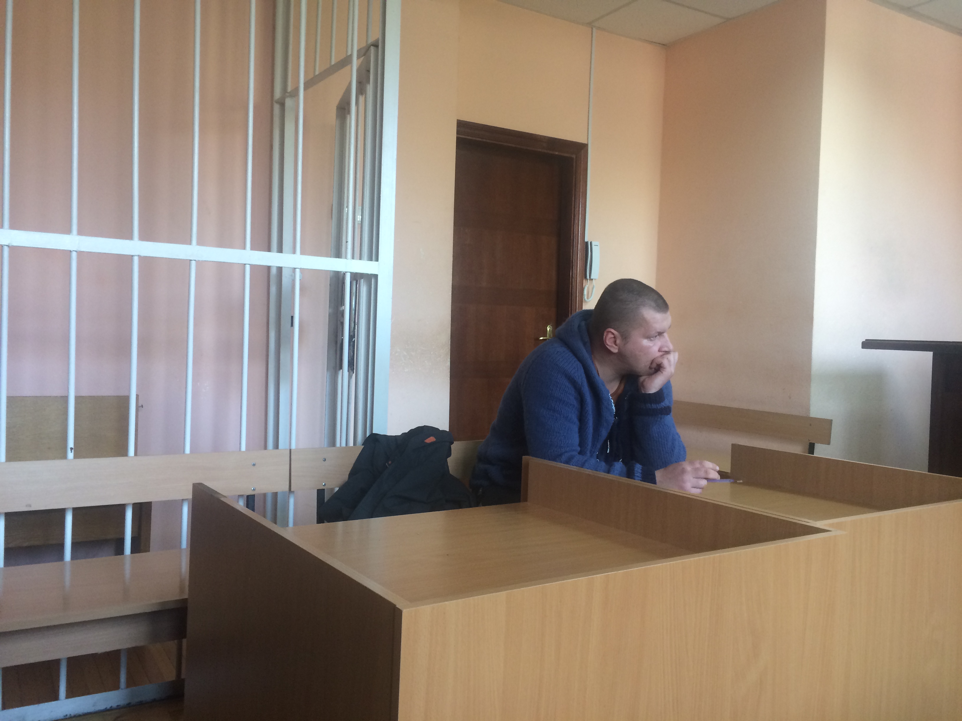 Всьоме перенесли суд над екс-беркутівцем у справі про катування часів Майдану