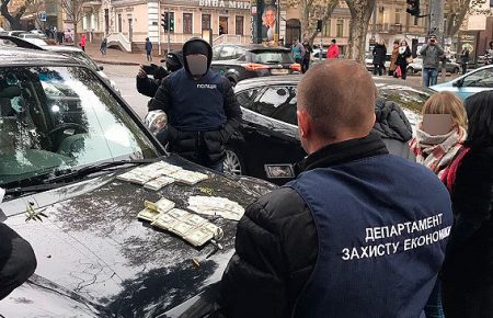 Поліція викрила схему заволодіння приморськими територіями Одещини