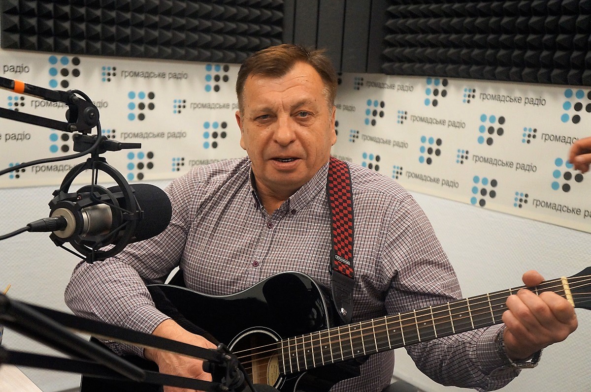 Із початком Майдану почав писати пісні виключно українською, — Віктор Погуляй