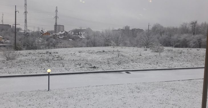В Західних областях випав перший сніг (ФОТО) В Західних областях випав перший сніг (ФОТО)