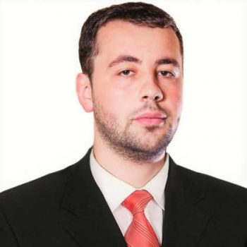 Харьковский правозащитник требует завести дело на судью, которая его арестовала Харьковский правозащитник требует завести дело на судью, которая его арестовала