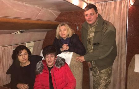 Представники української влади вилетіли на Донбас для обміну полоненими