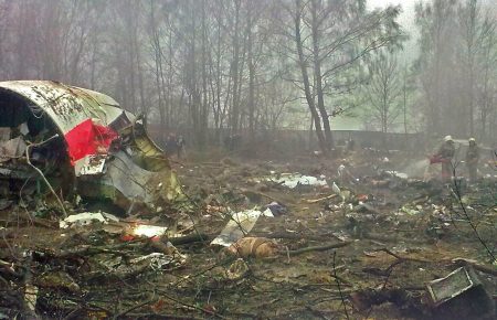 Смоленська трагедія: в Польщі заявили про докази вибухів на борту літака