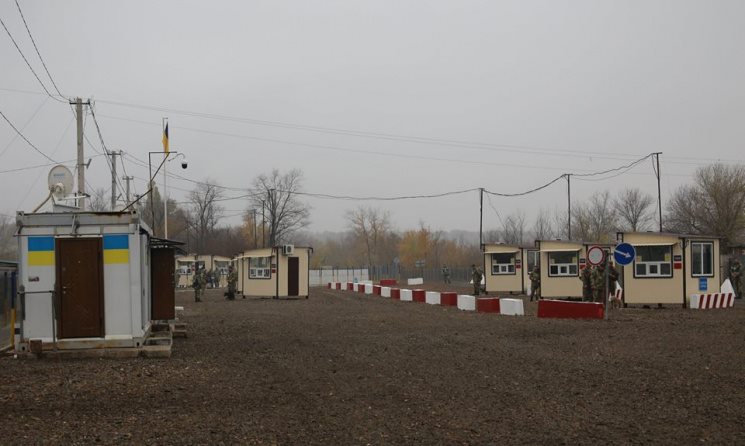 В адміністрації Луганщини розповіли, як працюватимуть КПВВ у Станиці та Золотому