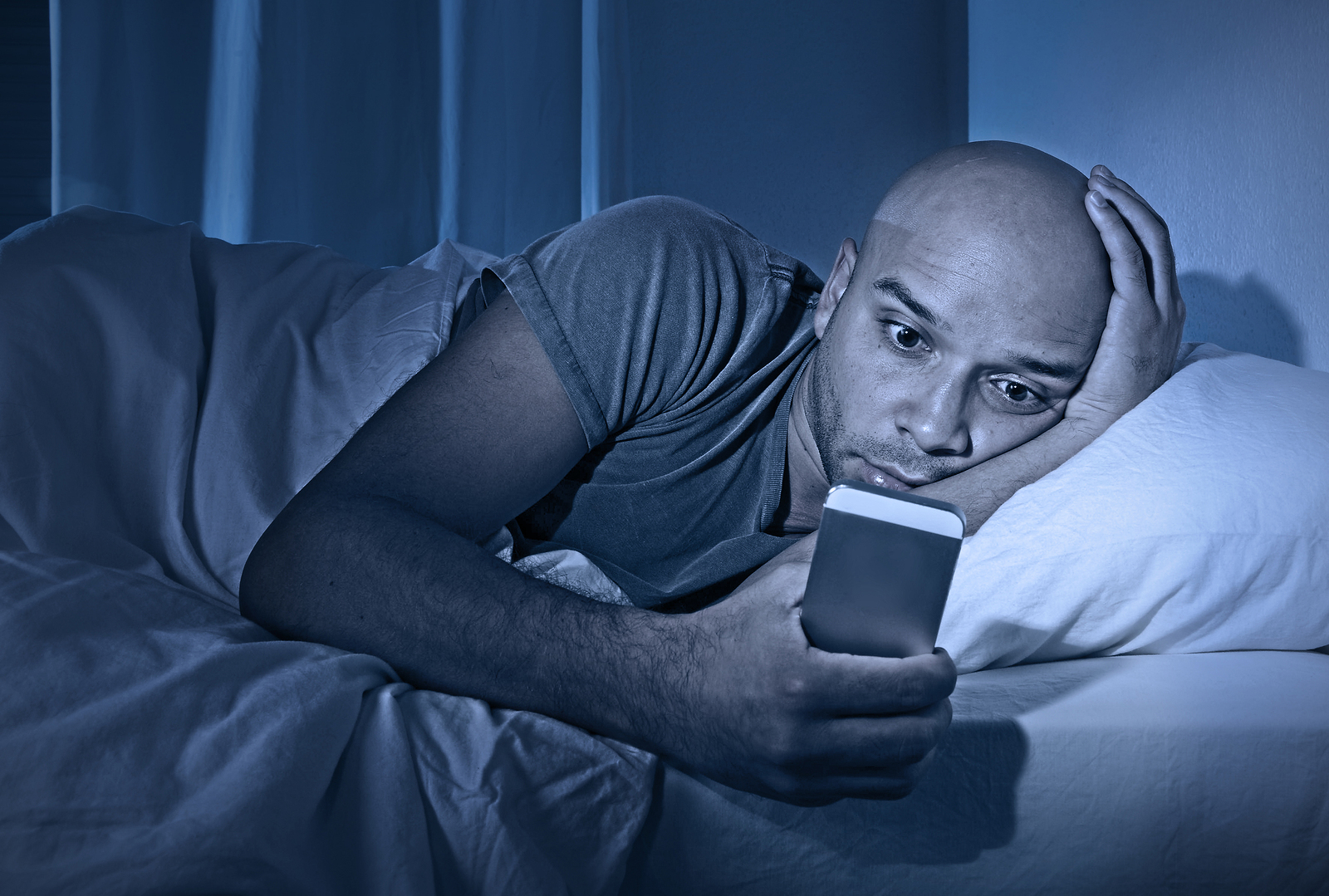 Що робити з безсонням? Поради від американського Центру дослідження сну