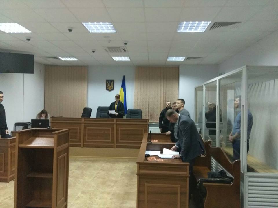 Суд арештував чоловіків за протест проти Московського патріархату і визначив заставу у 2,2 млн грн