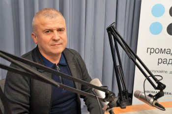 Жовто-блакитний чи синьо-жовтий: яким був прапор за часів УНР? Жовто-блакитний чи синьо-жовтий: яким був прапор за часів УНР?