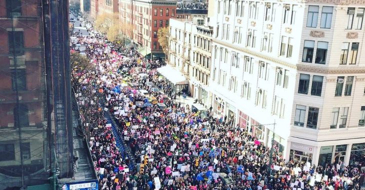 «Жіночий марш»: у США сотні тисяч людей вийшли на акції проти Трампа (ФОТО, ВІДЕО) «Жіночий марш»: у США сотні тисяч людей вийшли на акції проти Трампа (ФОТО, ВІДЕО)