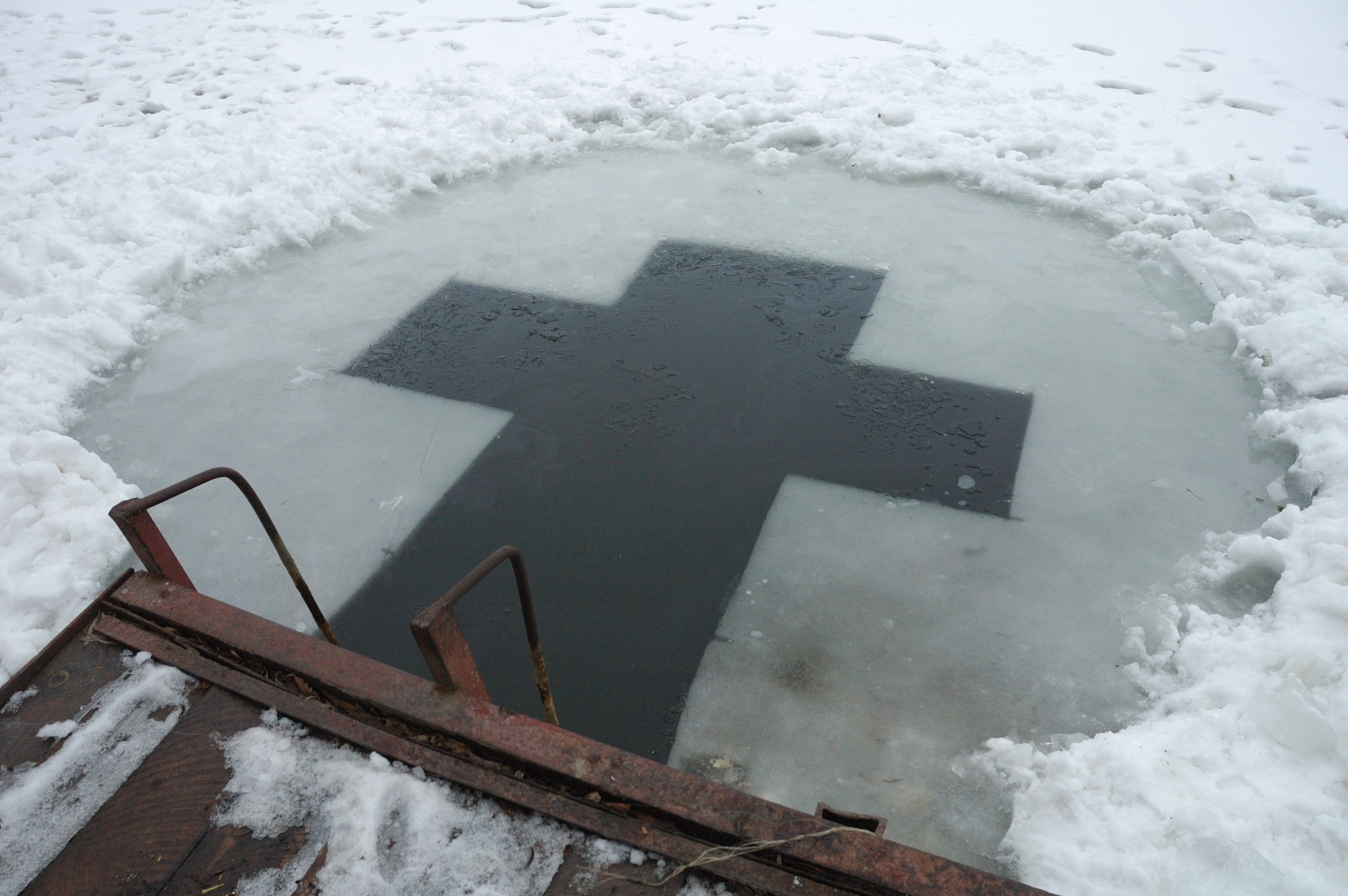 У Львові заборонили купання у водоймах на Водохреща