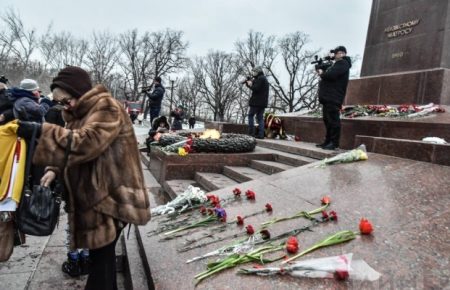 В Одесі сталася перепалка між проросійськими та українськими активістами через святкування 23 лютого (ВІДЕО)