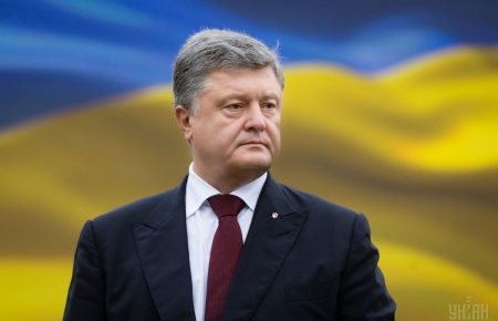 «У мене були різні стосунки з Януковичем»: суд почав допитувати Порошенка (ТРАНСЛЯЦІЯ)