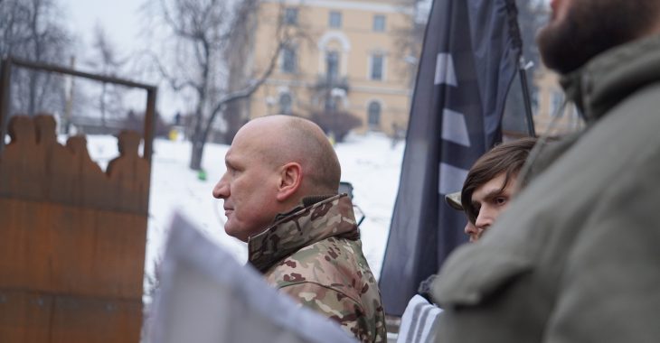 Коханівський готовий відповісти за побиття шибок Російського центру (ФОТО) Коханівський готовий відповісти за побиття шибок Російського центру (ФОТО)