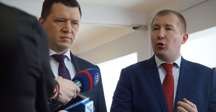 Захист Януковича буде клопотати про повторний допит Порошенка Захист Януковича буде клопотати про повторний допит Порошенка