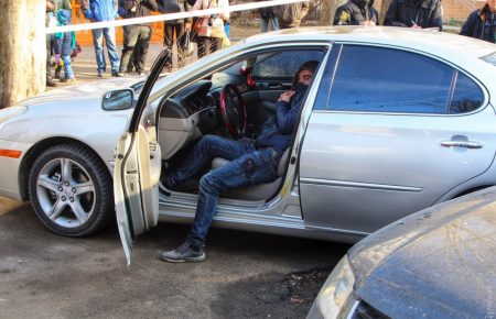 В Одесі біля дитячого майданчика сталася стрілянина, одну людину поранено (ФОТО)