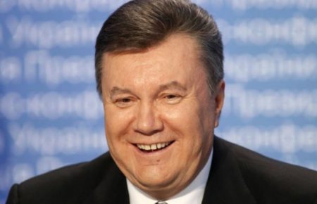Янукович захотів взяти участь у засіданні суду щодо його арешту — адвокат