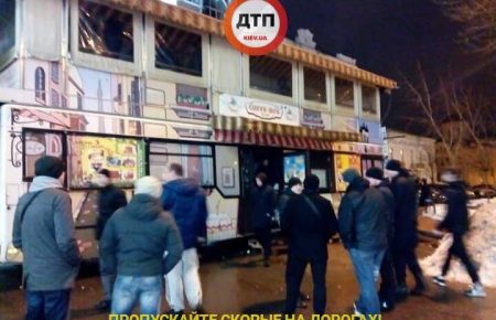 МАФи на Подолі у Києві демонтували законно, - поліція