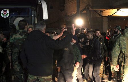 Частина повстанців залишають сирійську Східну Гуту, - Міноборони РФ