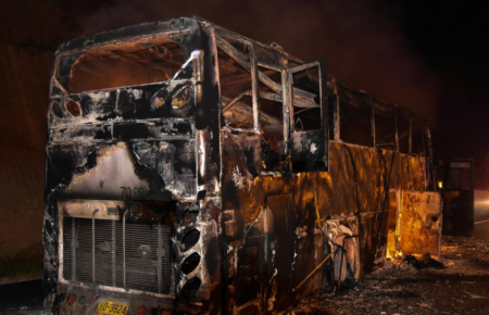 У Таїланді загорівся автобус: загинули 20 людей